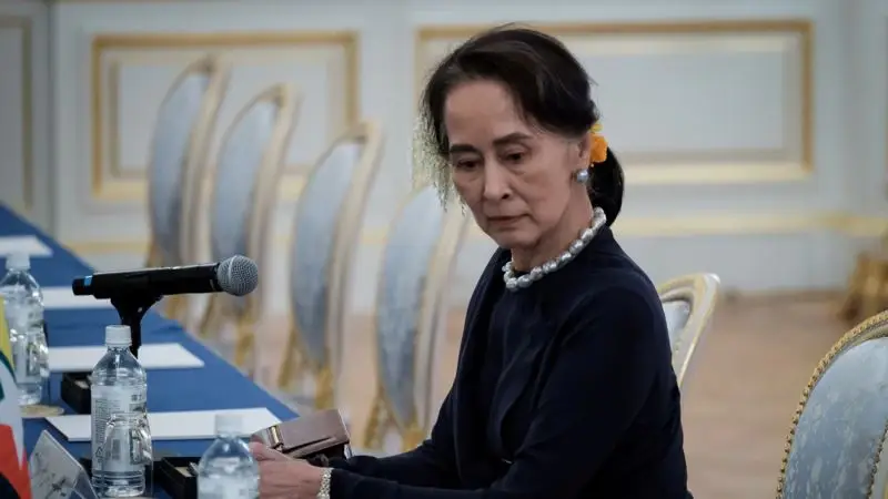 Myanmar’ın Devrik Liderine Kaçakçılık Suçlaması