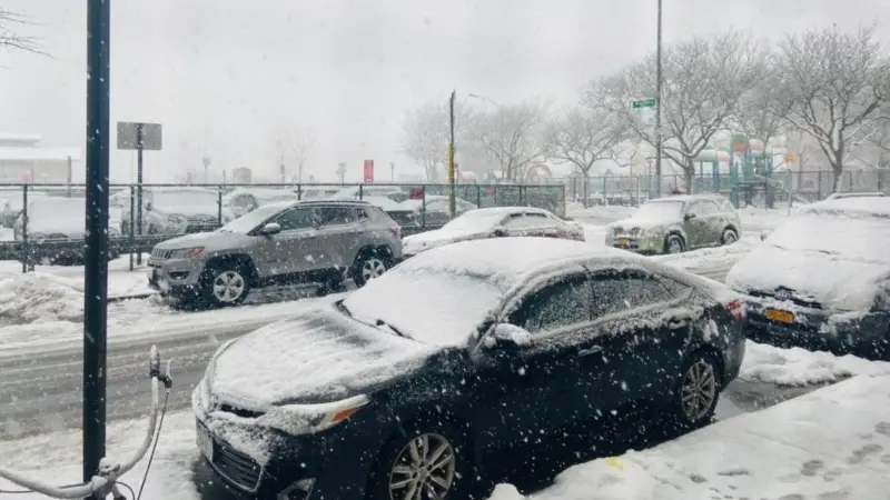 New York'ta Bir Haftada İkinci Kar Fırtınası