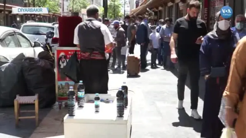 Diyarbakır Esnafı Zincir Marketlere Tepkili