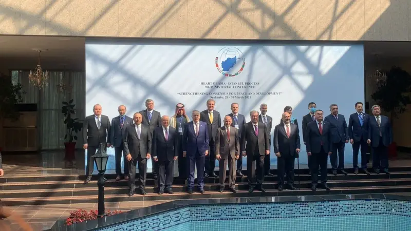İstanbul Konferansı Afganistan'a Barış Getirecek mi?