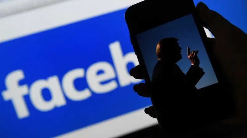 Facebook'tan Trump'a Uygulanan Yasağa Devam Kararı