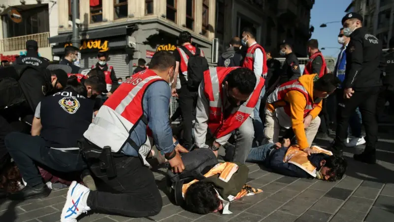İstanbul’da 200'ün Üzerinde Gözaltı