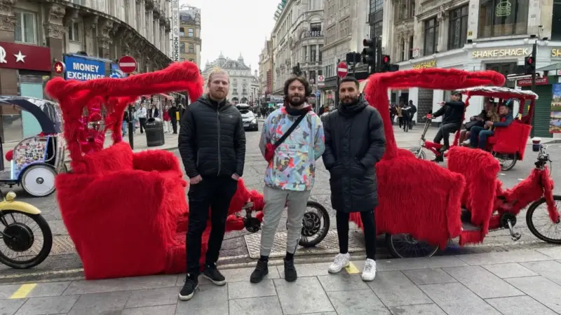 Londra'daki Üniversiteli Türk Gençlerinin “Çekçek” Kariyeri