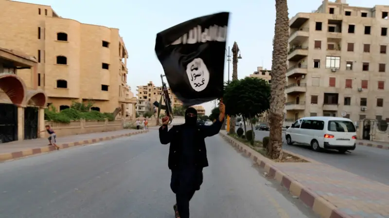 IŞİD Irak ve Suriye'de Varlığını Koruyor