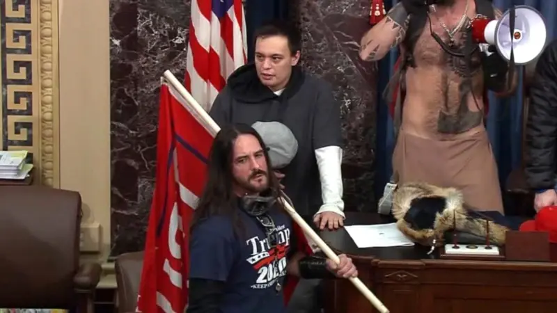 Senato'ya Sızan Saldırgana 8 Ay Hapis Cezası