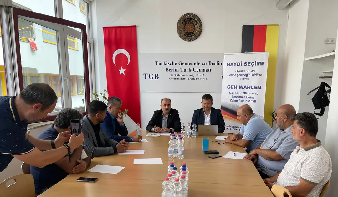Berlin Türk Cemaati, Almanya'da seçime katılım çağrısı yaptı
