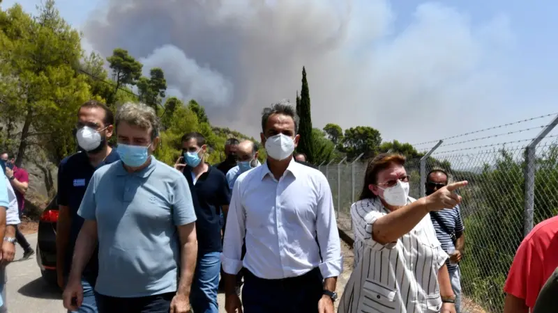 Orman Yangınları Yunanistan'da Kabineyi Değiştiriyor
