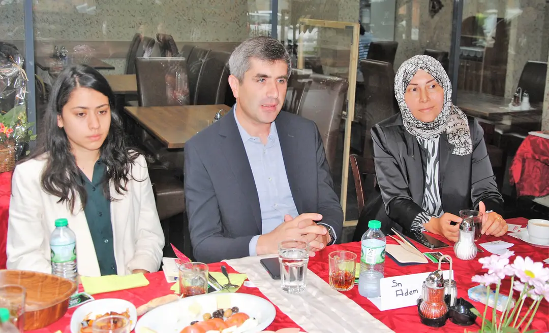 HTBB Toplantısında, YTB Yetkilileri Projelerini Anlattılar