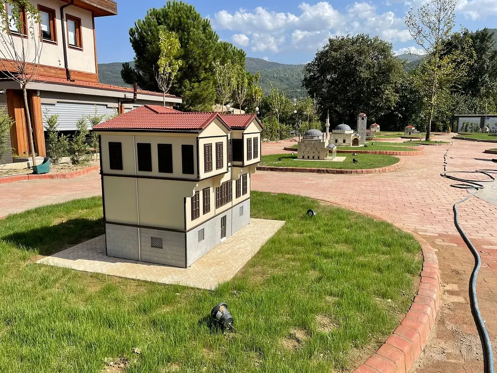 YTB DESTEĞİYLE BURSA’DA BALKAN PARKI
