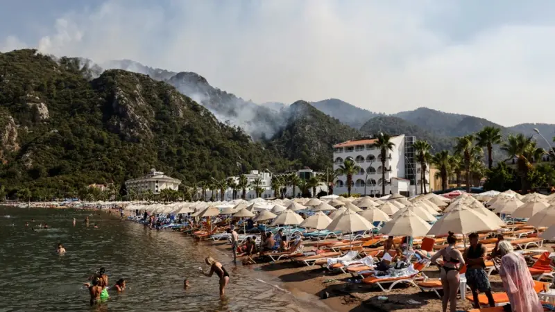 Turizm Bakanı Ersoy: "Yanan Ormanlar İmara Açılacak İddiası Saçma"