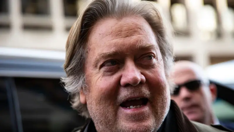 Bannon Kongre’ye İtaatsizlikle Suçlandı
