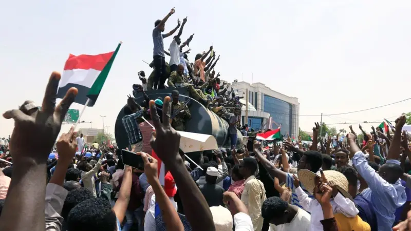 Sudan'da Askeri Darbe Girişimi