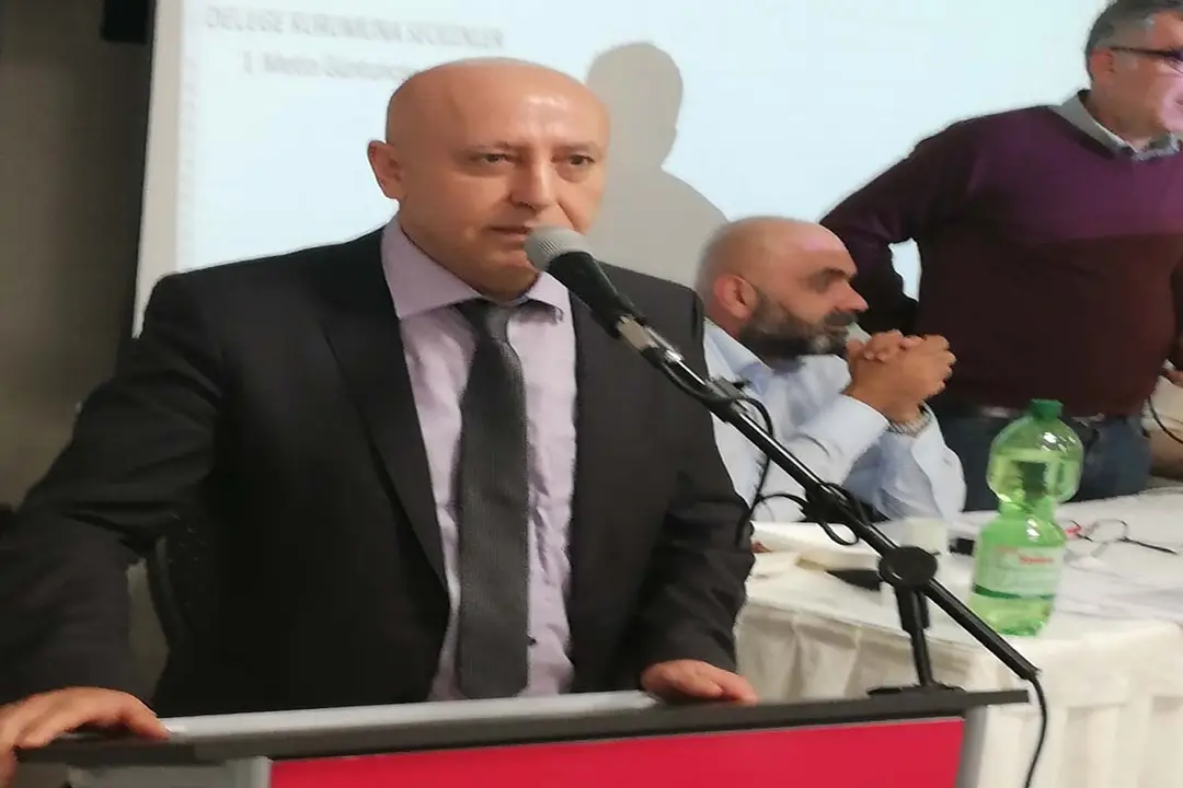 AKM Duisburg ve Çevresi Cemevi yeni yöneticilerini seçti