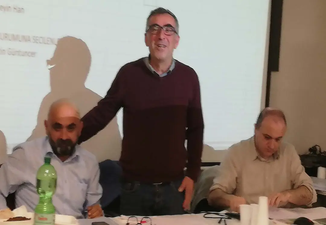 AKM Duisburg ve Çevresi Cemevi yeni yöneticilerini seçti