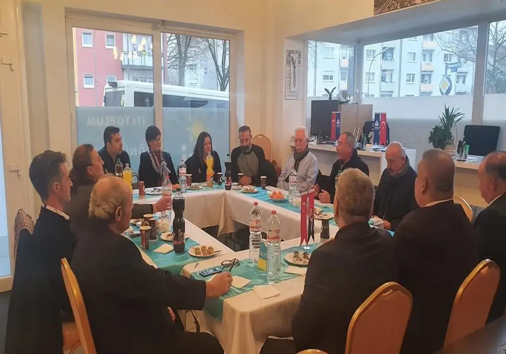 Almanya`da Millet İttifakı dayanışması