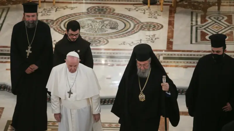 Kıbrıs Başpiskoposu Türkler'i Papa'ya Şikayet Etti