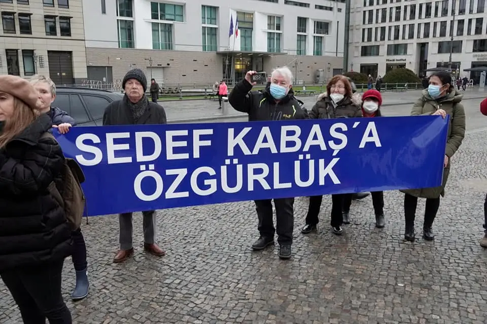 Sedef Kabaş için Berlin'de sokağa çıktılar