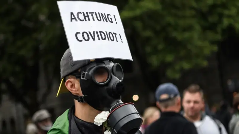 Almanya'da Aşı Protestoları Yön Mü Değiştiriyor?