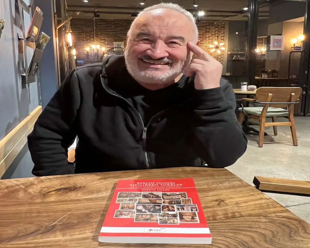 “Berlin Duvarı Yıkılırken Türkler ve Batı Yakasındaki Gazeteci”