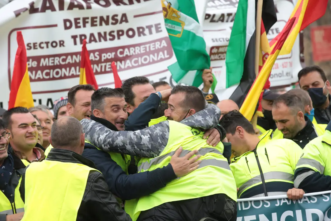 İspanya'da taşımacıların grevi son bulmadı