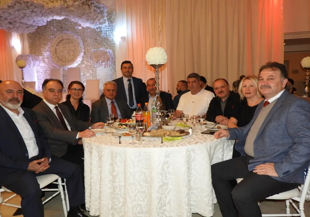 Hamburg Trabzon Derneği İftar Yemeği Verdi