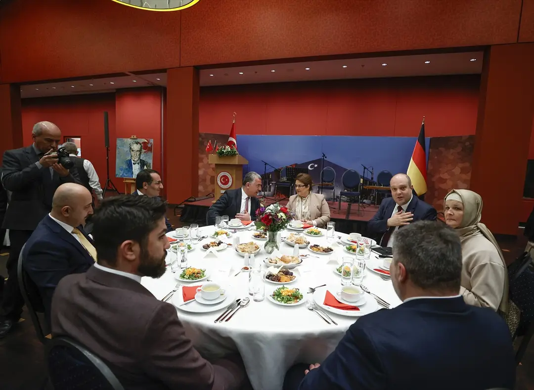 Yanık: Nerede Türk vatandaşı varsa oraya hizmet götürüyoruz