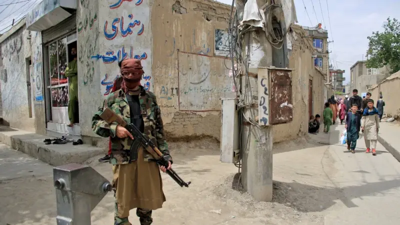 Afganistan’daki Bombalı Saldırıda En Az 33 Ölü