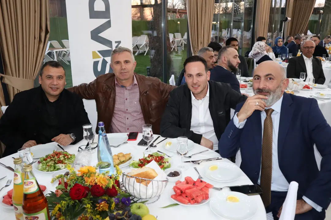 Büyükelçi Şen, Almanya'da Türklerin karşılaştığı sorunlara değindi