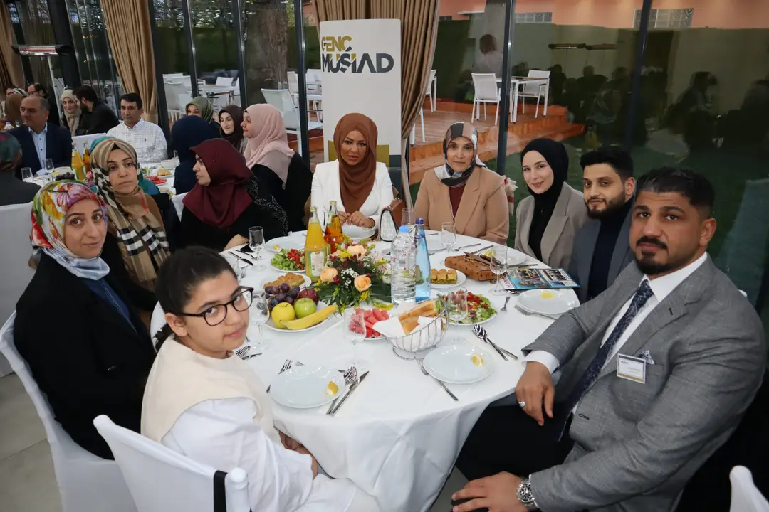 Büyükelçi Şen, Almanya'da Türklerin karşılaştığı sorunlara değindi