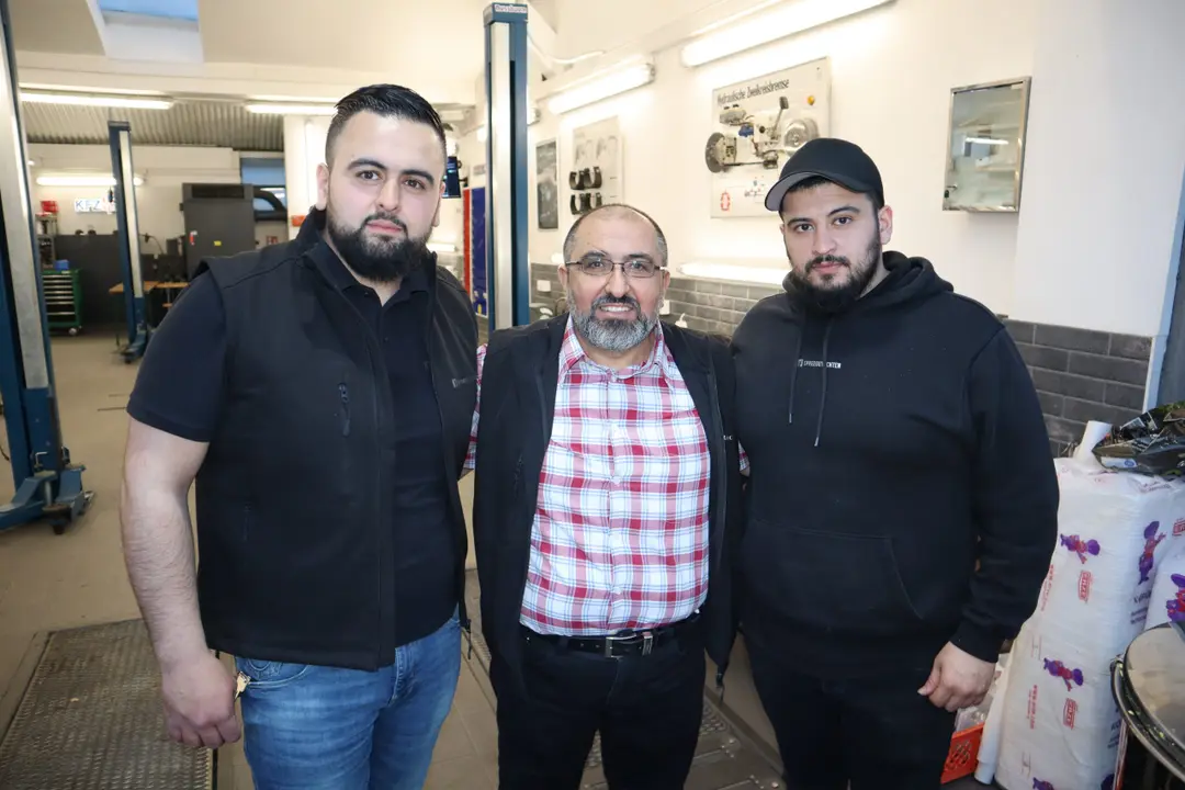 Kfz Spree, dostlarına iftar yemeği verdi