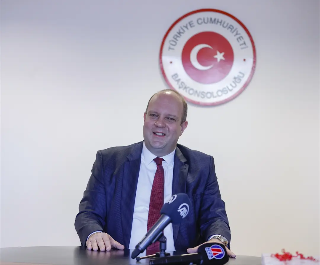 Berlin Başkonsolosluğundan Almanya'da üniversiteye yüksek puanla giren öğrencilere ödül