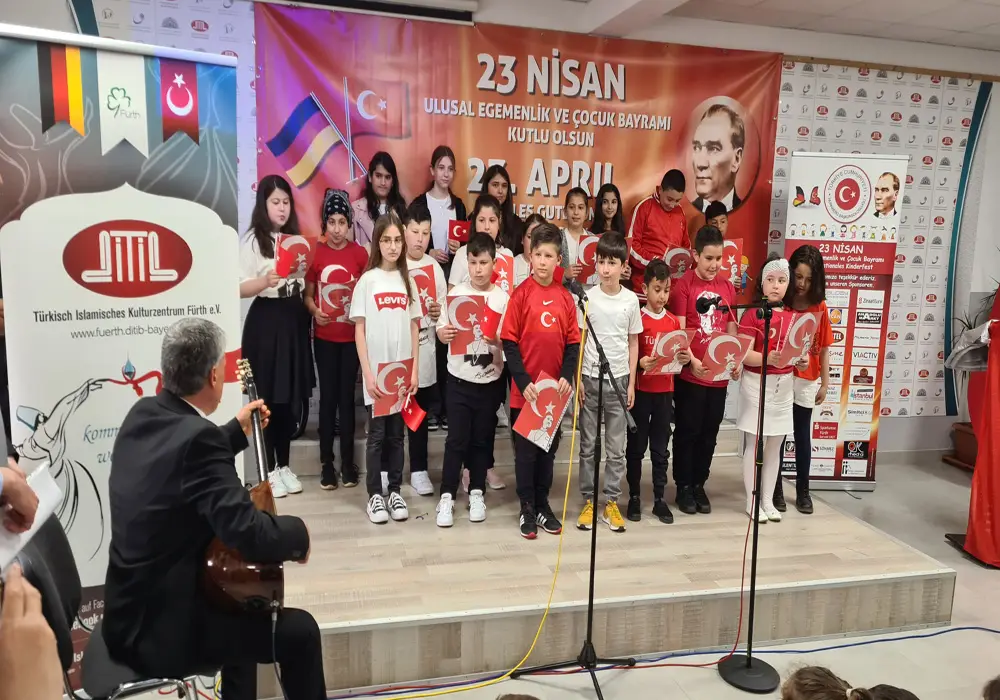 Fürth’de 23 Nisan coşkusu