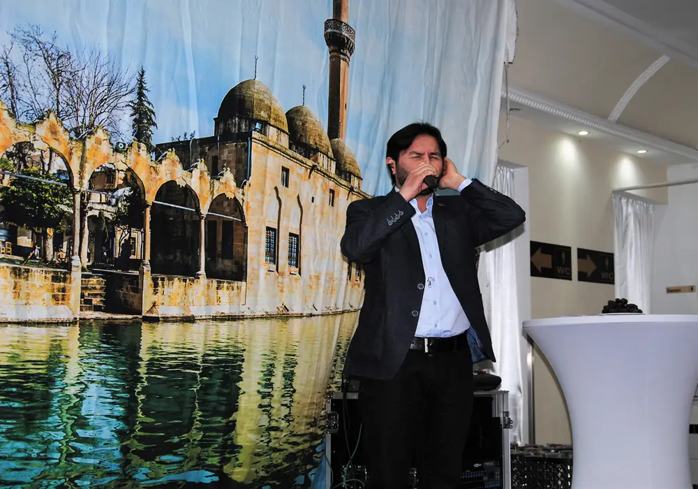 Avrupa Urfalılar Derneği'nden İftar Yemeği