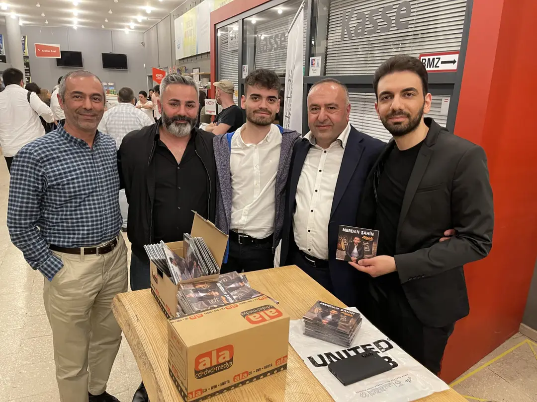 Berlin`de Muhteşem Bir Konser ve Merdan Şahin’in Albüm Tanıtımı