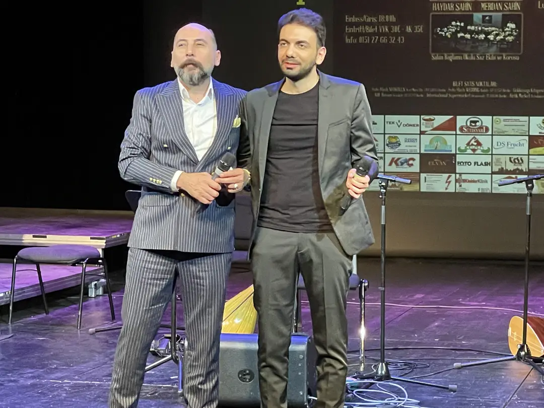 Berlin`de Muhteşem Bir Konser ve Merdan Şahin’in Albüm Tanıtımı