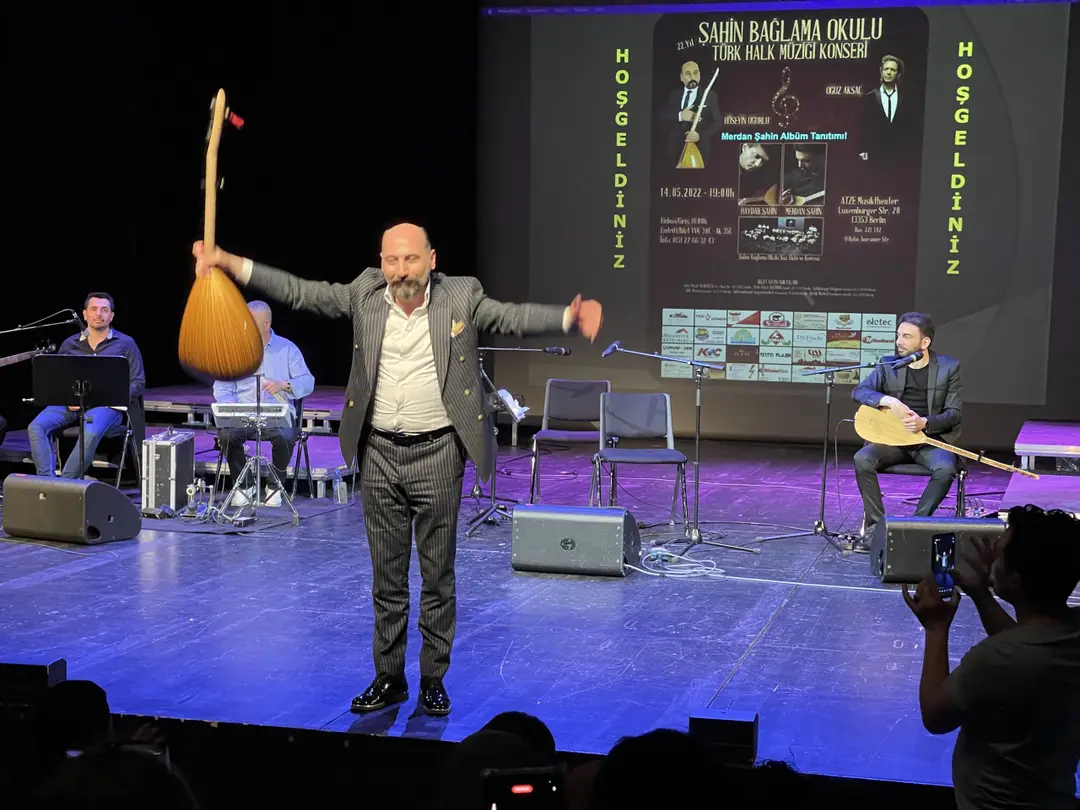 Berlin`de Muhteşem Bir Konser ve Merdan Şahin’in Albüm Tanıtımı