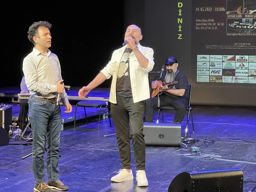 Berlin`de Muhteşem Bir Konser ve Merdan Şahin’in Albüm Tanıtımı
