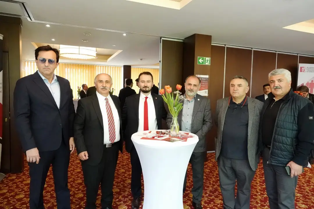 Berlin NETU`da bayramlaşama