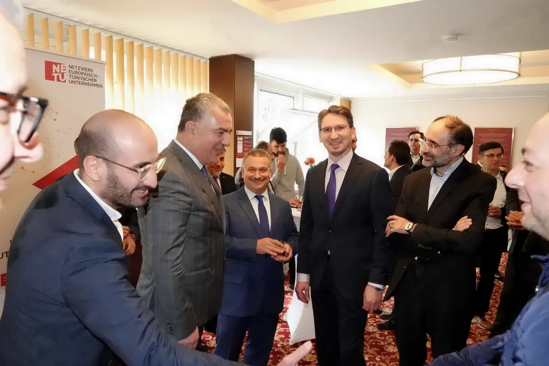 Berlin NETU`da bayramlaşama