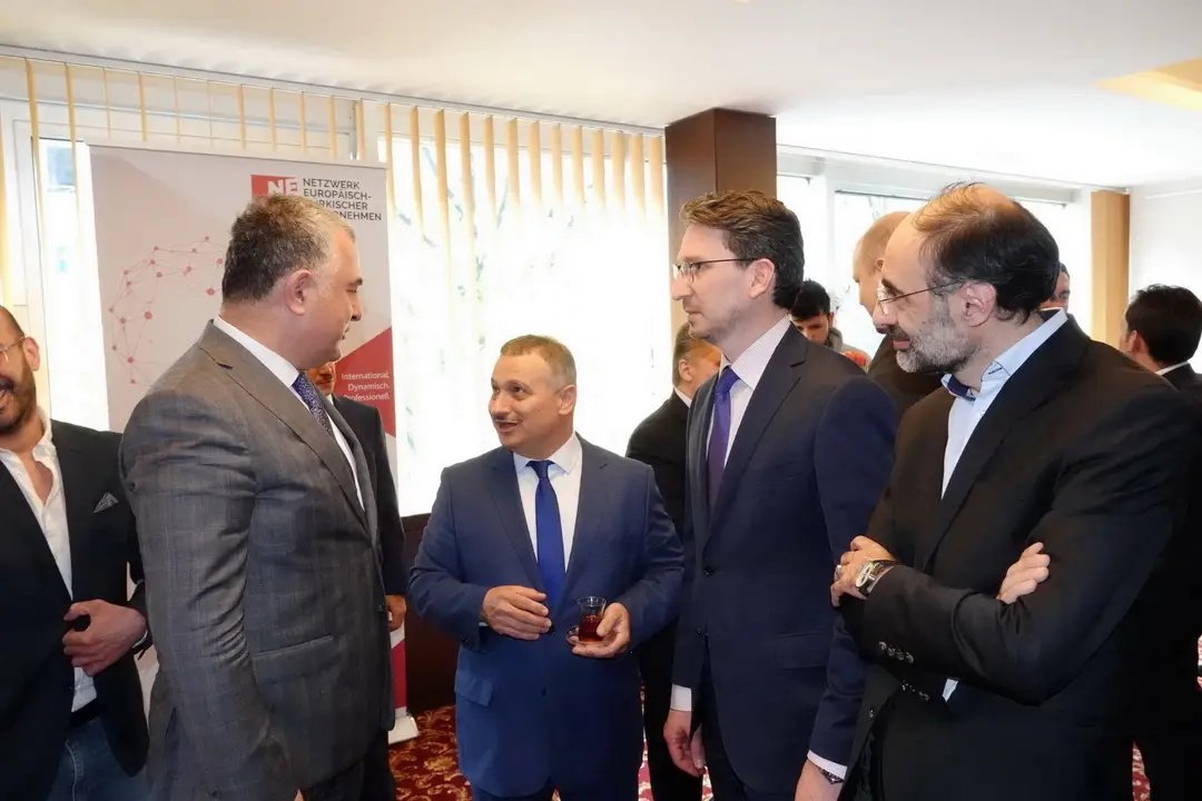 Berlin NETU`da bayramlaşama