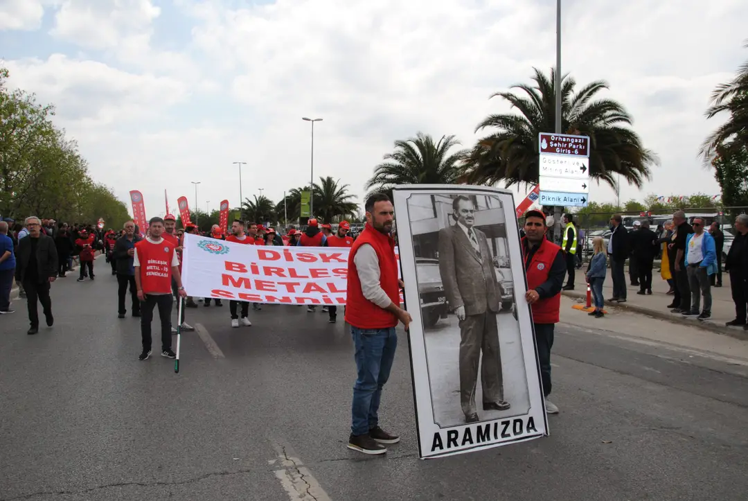 İSTANBUL'DA 1 MAYIS ÇOŞKUSU