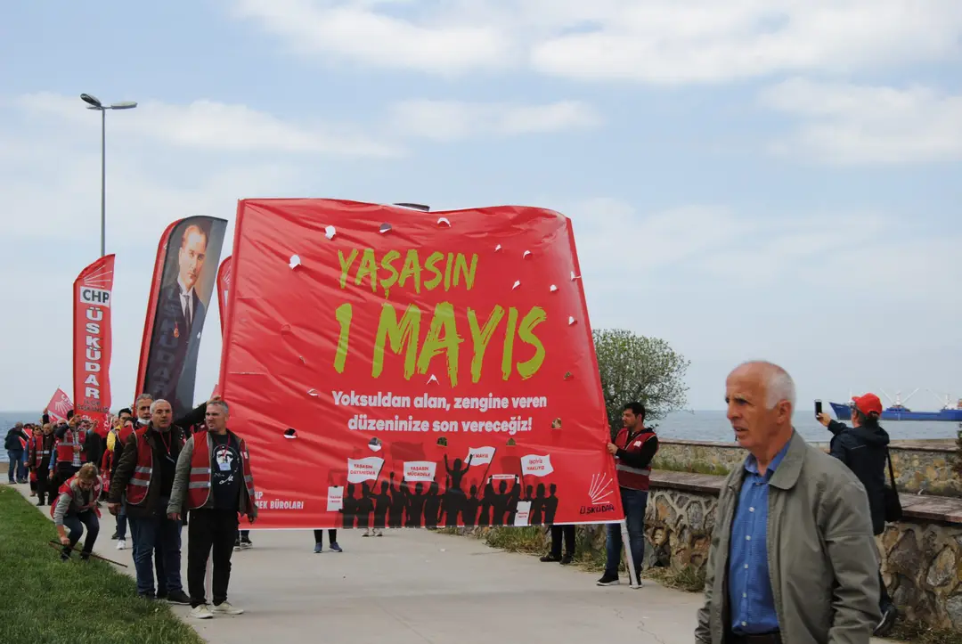 İSTANBUL'DA 1 MAYIS ÇOŞKUSU