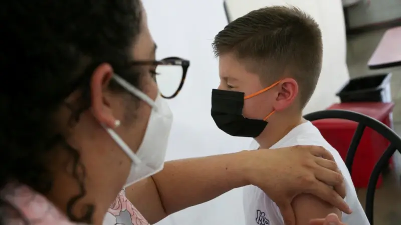 Pfizer'dan 5-11 Yaşa Yeni Takviye Aşı İçin Başvuru