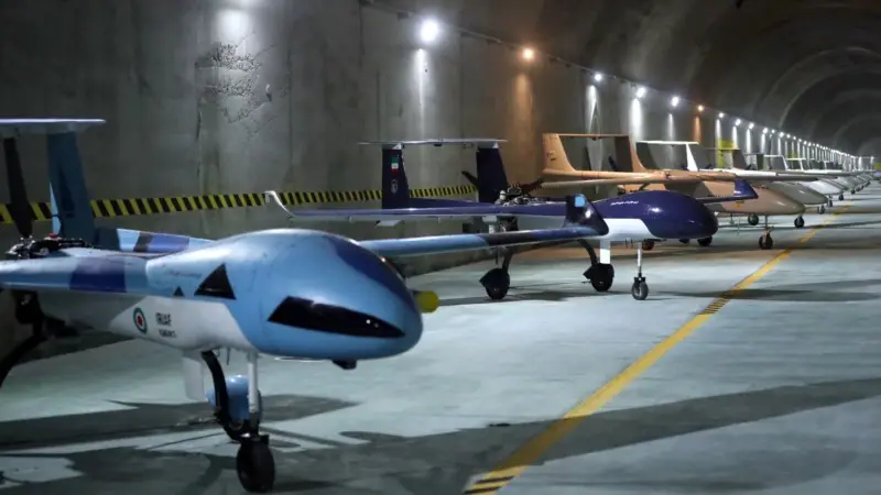 İran'dan Hint Okyanusu'nda İlk Drone Bölüğü