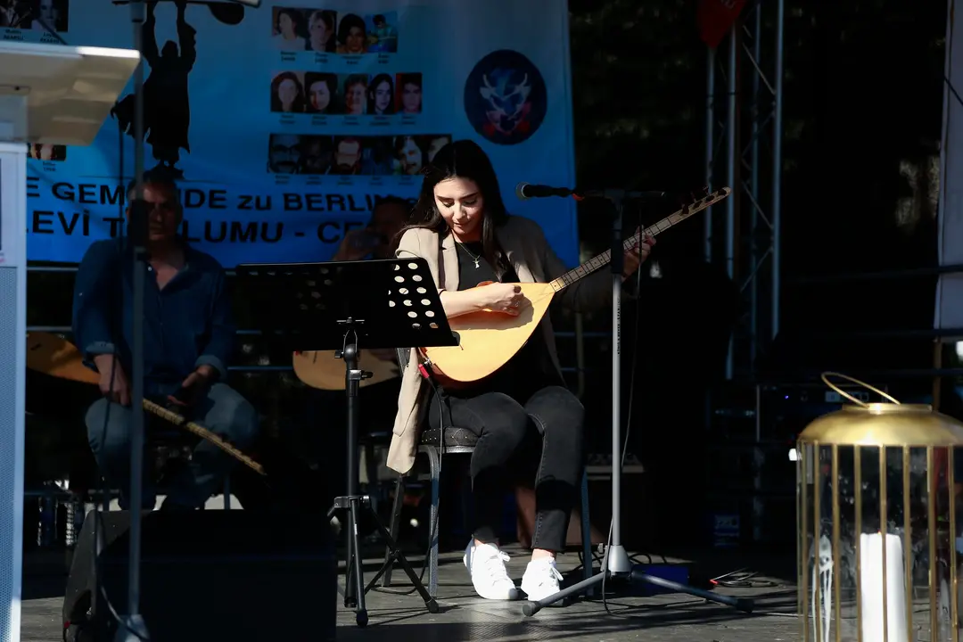 Berlinliler Madımadık’ı Unutturmamak İçin Bir Araya geldi