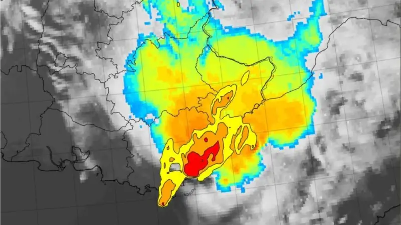 Fransa'da Aşırı Sıcaklardan Şiddetli Yağışlara