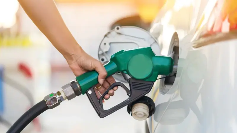 ABD Stratejik Rezervi'nden 10 Milyon Varil Petrol Satışı