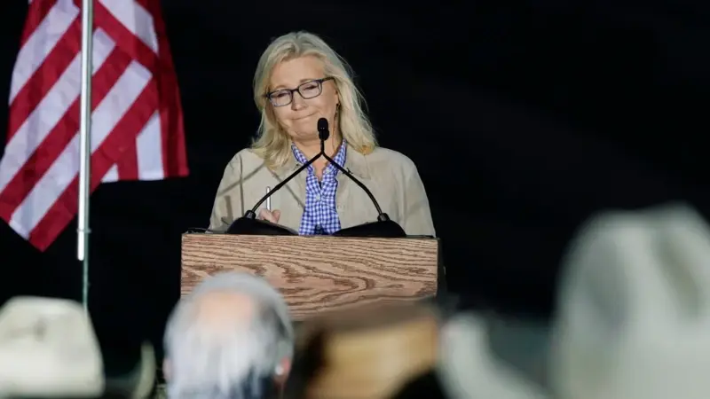 “Trump Aday Olursa Cumhuriyetçi Olarak Kalmayacağım”