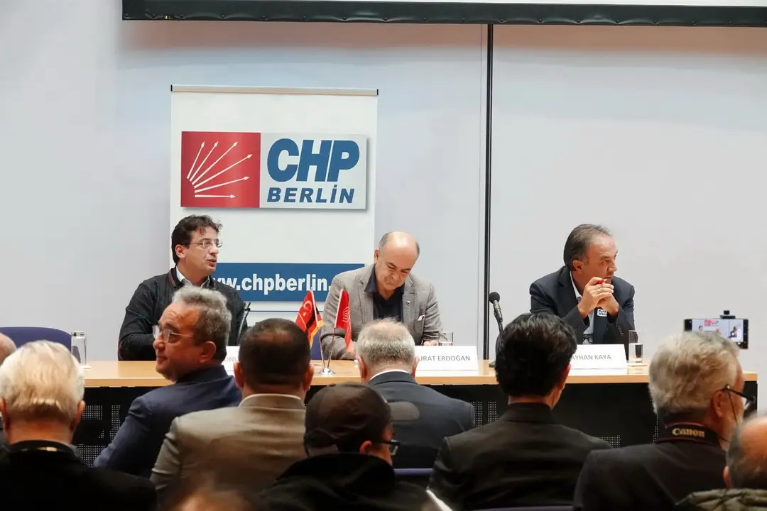 CHP Berlin ‘Yurt Dışı Türkler Çalıştayı’ düzenledi