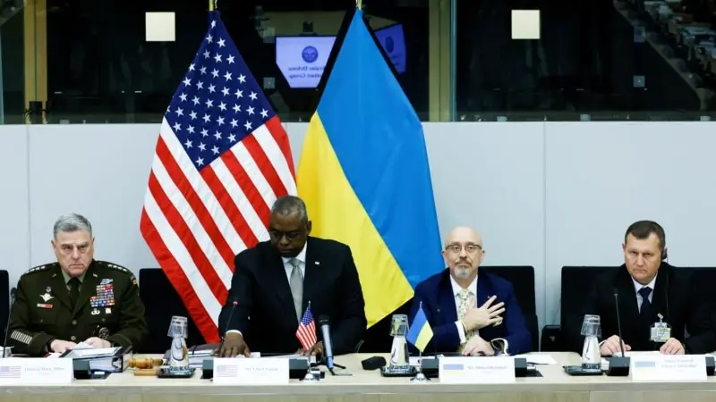 NATO'dan Kiev'e "Hava Kalkanı ve Kararlı Destek" Sözü
